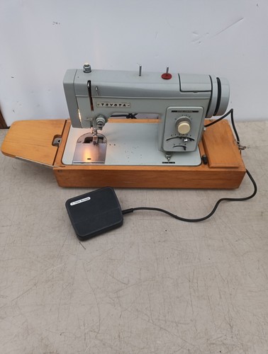Toyota sewing machine - toyota,