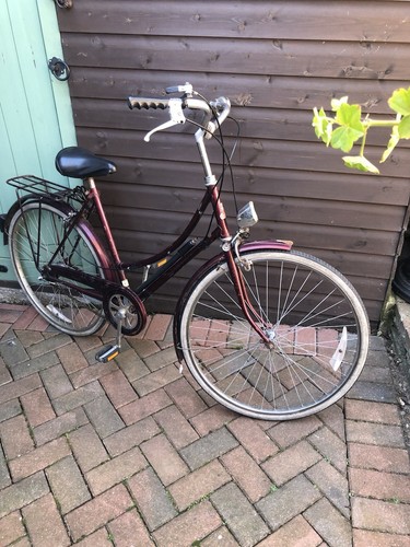 Raleigh lady classic bike - lady’s,