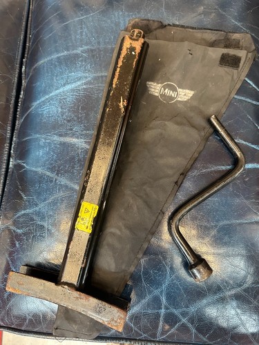 Classic mini mpi boot jack - mini,