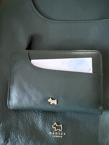 Authentic pre loved radley - 🔥authentic,