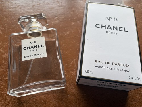 Empty chanel eau de - no.,