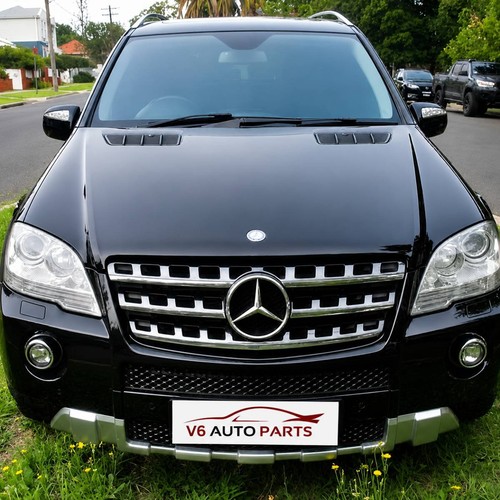 Front grille emblem chrome - grille,