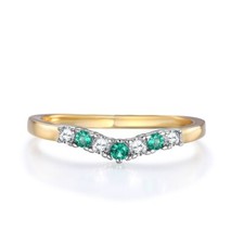 Ladies Ring 9 Carat Gold on