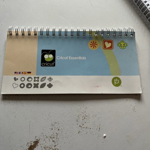 Cricut cartridges booklet - cricut,