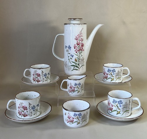 Midwinter pottery meadow - pottery,