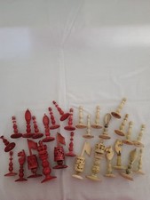 ANTIQUE CHESS SET PIECES HAND