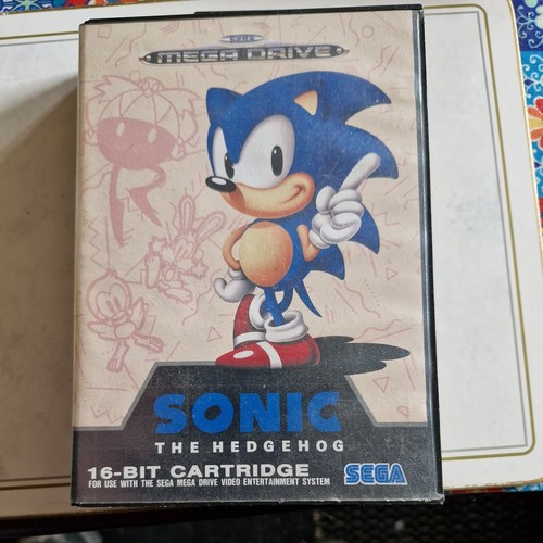 Sonic the hedgehog - sonic,