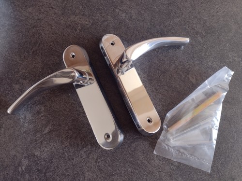 New unused hertings pair - unused, of