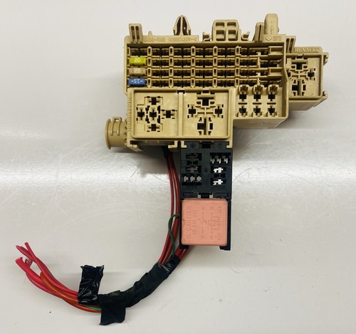 Fuse box for renault master - box,