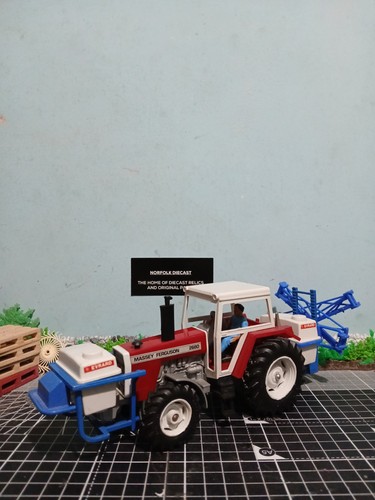 Britains farm toys massey - farm,