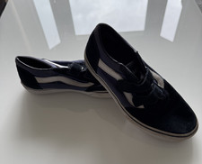 Vans Men's Sizes Suede Old Skool V Skate Shoe UK4