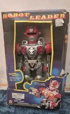 Vintage 1993 Robot Leader Zadak Commander ,No Lights But  Does Walk And Spin 