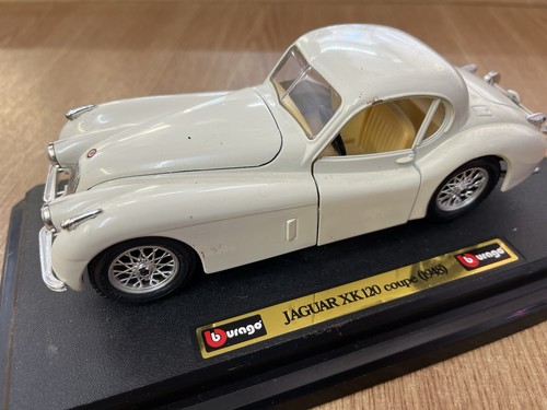 Burago scale die cast - 1;24,