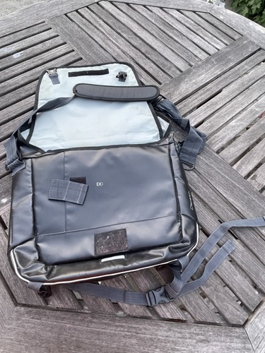 Altura waterproof dispatch - altura,