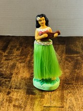 NIB 1999 Wiggling Dashboard HULA GIRL Dancer (JC)