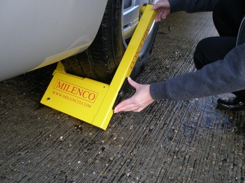 Milenco compact wheel lock - wheel, for