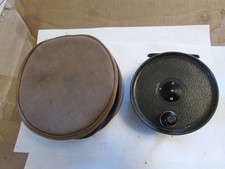 V good vintage JW youngs pridex salmon fly fishing reel 4" wide drum + case