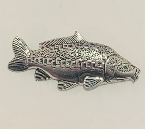Mirror carp pewter pin - mirror, badge