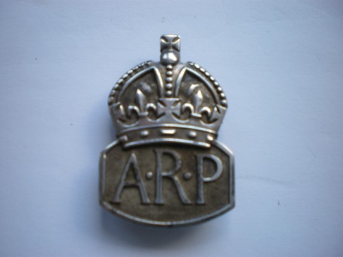 Ww2 silver arp badge hall - silver,