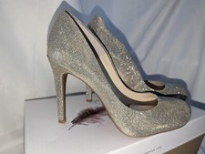 Jessica Simpson Women's Calie