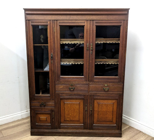 Display cabinet antique oak - display,