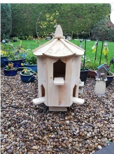 Reduced dovecote birdhouse - reduced,