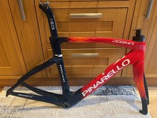 Pinarello Dogma F 2023 Ineos