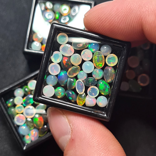 Ethiopian opal cabochon - opal, mixed
