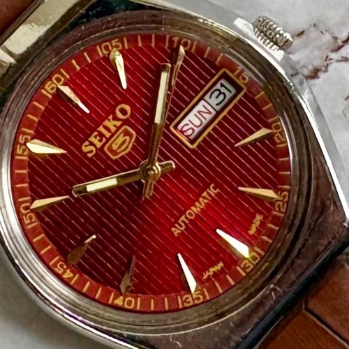 Seiko red vintage 70s - 5,
