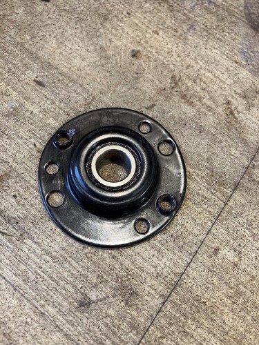 Drive bearing housing - drive,