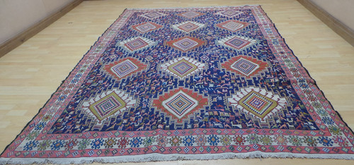 Large carpet rug hand made - carpet,