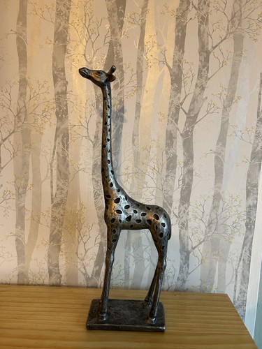 Giraffe ornament pewter colour - giraffe,
