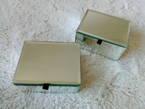 Small mirrored glass - small,