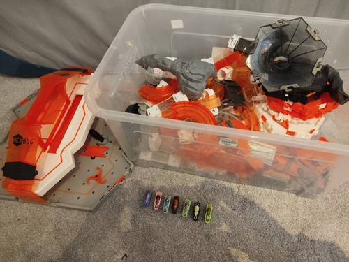 Big hex bug job lot - big, including