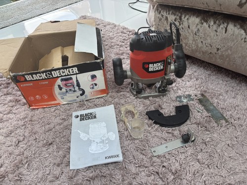 Black and decker plunge router - plunge,