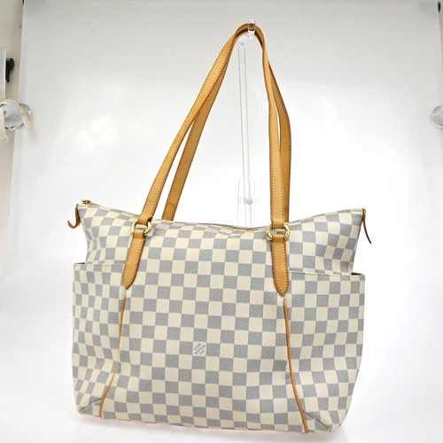 Louis vuitton totally - louis,