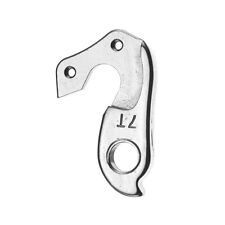 Derailleur hanger for