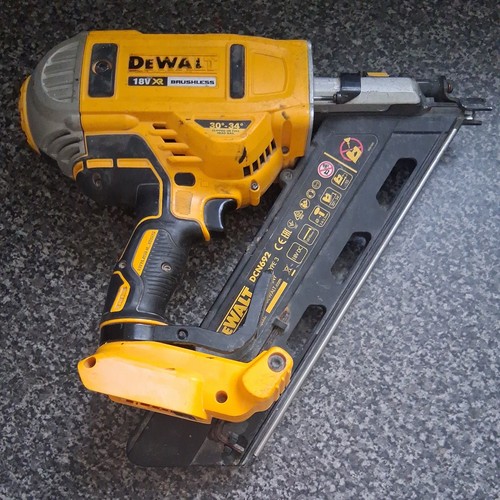 Dewalt dcn692 1st fix - dewalt, nail