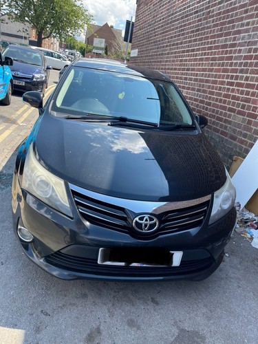 Toyota avensis 0 diesel - 13, 2.0