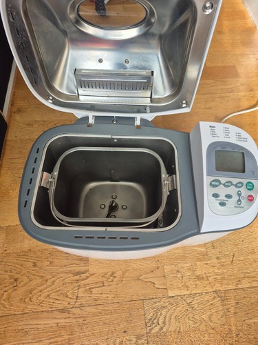 Goodmans cuisine bread maker - cuisine,