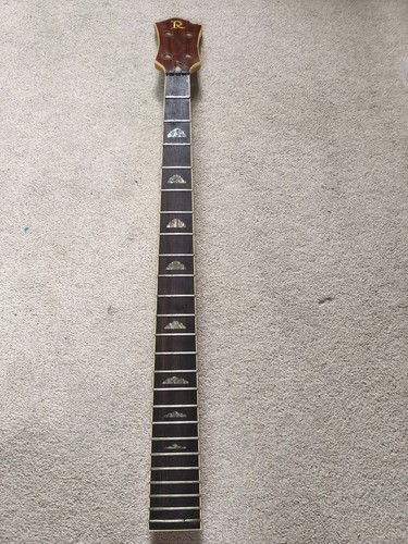 Rich bich vintage bass - b.c.,