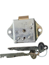 Yale 2222 6 Lever Cabinet