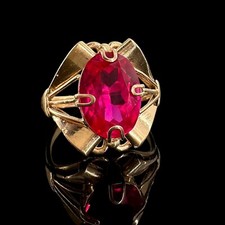 14k gold russian ruby sz 9.25