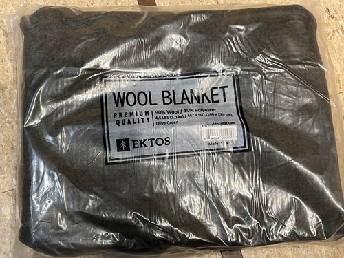 New drk green wool blanket - new,