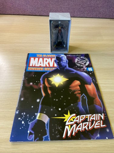 Classic marvel figurine - marvel,