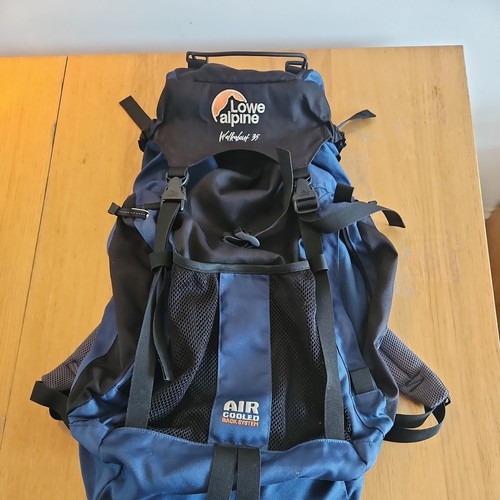Lowe alpinevintage walkabout - lowe,