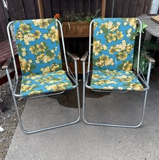 Pair Of Vintage Deck Chairs Retro Blue Yellow Floral Garden Picnic Camping Chair
