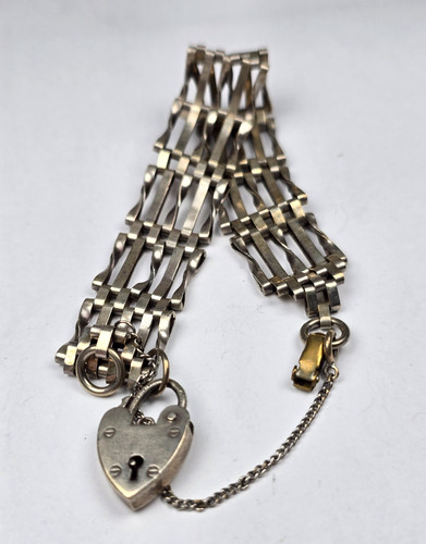 Vintage english gate bracelet - english,