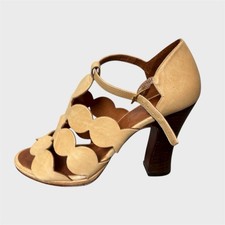 Chie Mihara Beige Ivory Leather Cut Out Circle Sandals Shoes Heels 37 Buckle