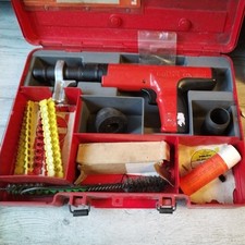 HILTI DX350 Nail Gun With Carry case and accessories 